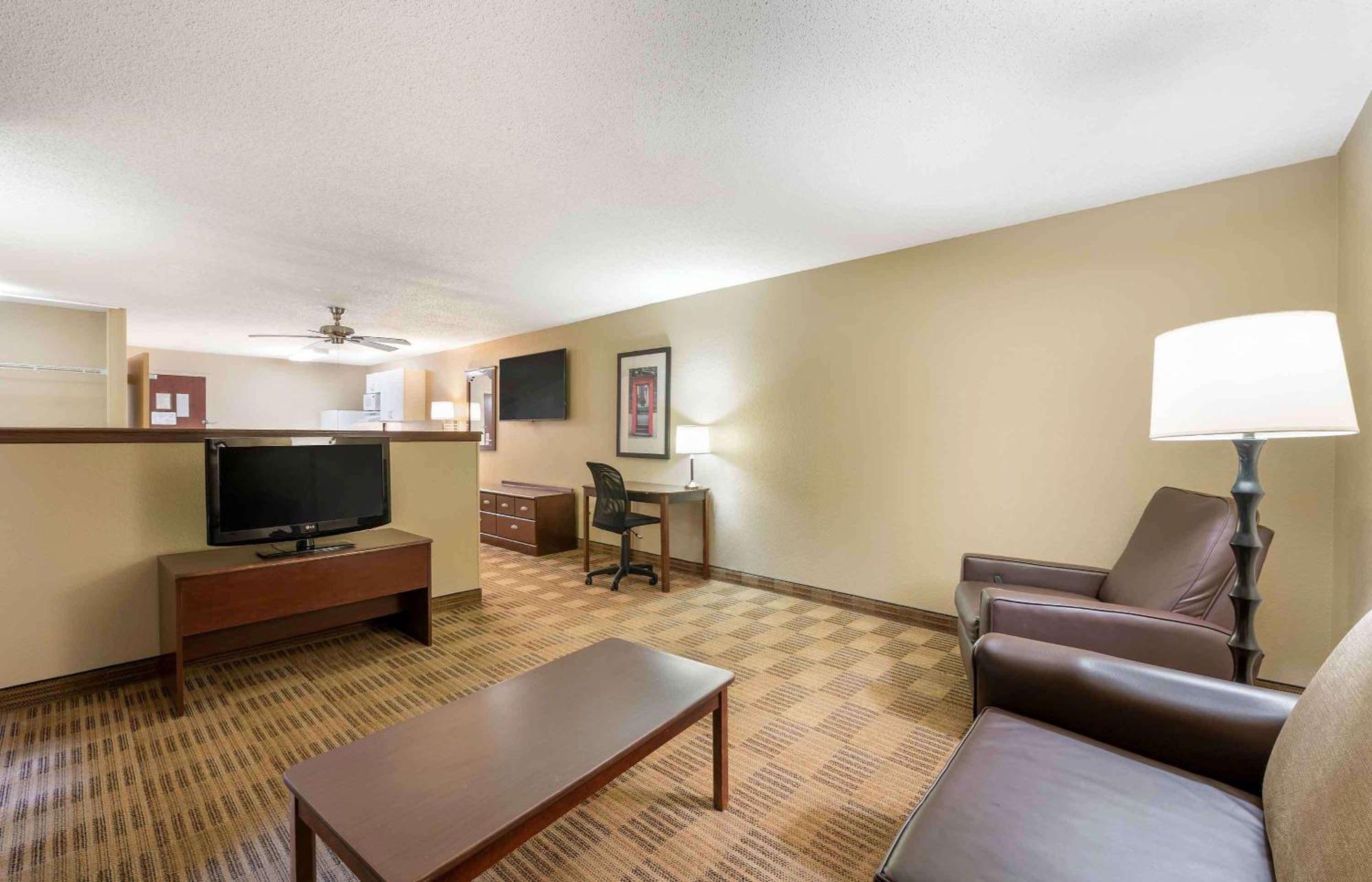Extended Stay America Suites - Chicago - Schaumburg - I-90 Bagian luar foto